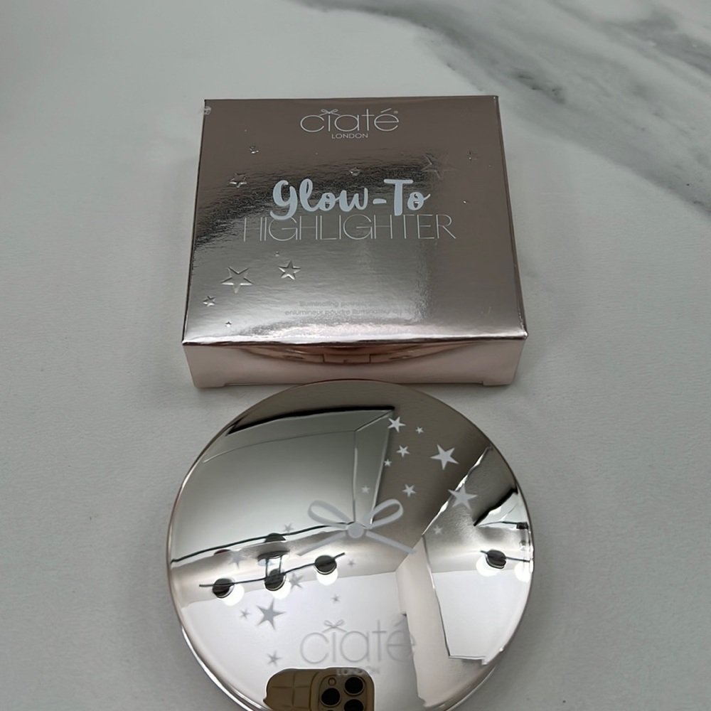Ciate London Glow to Highlighter